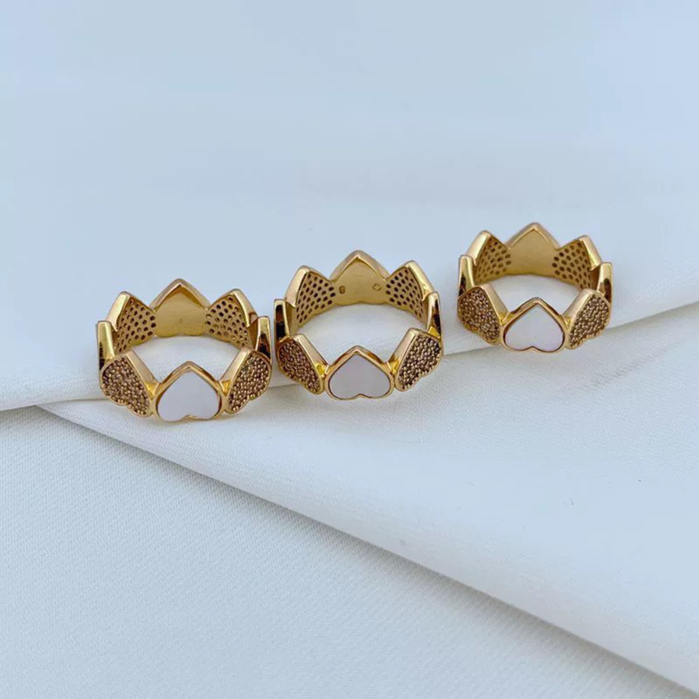 Kendra Scott Heart Shape Ring with Shell and Crystal Inlay